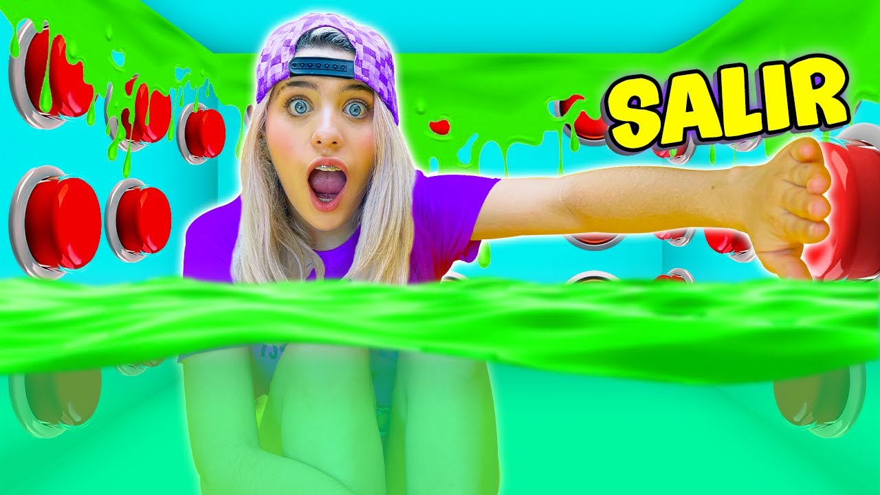 100 BOTONES MISTERIOSOS DE SLIME SOLO 1 PARA ESCAPAR| Leyla Star💫 Ft. Oso