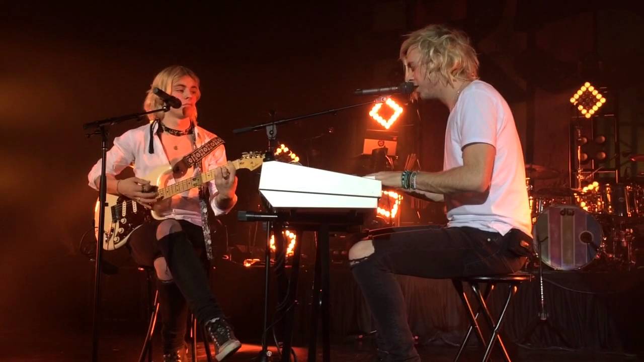 Riker and Ross Lynch singing Human Touch by Bruce Springsteen