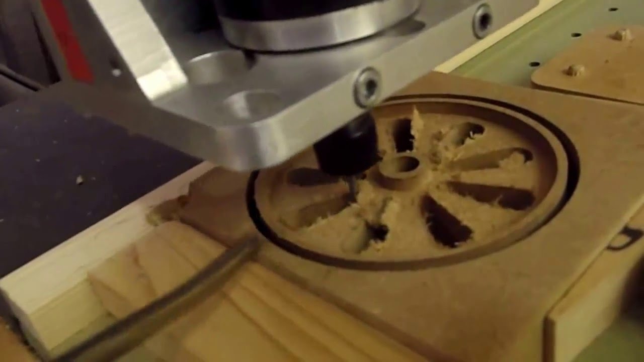 CNC-PapyKyKa - Usinage d'une roue a rayons - P3310094