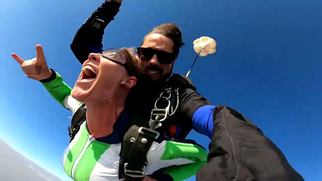 SkyRadical Paraquedismo - Salto Duplo Boituva