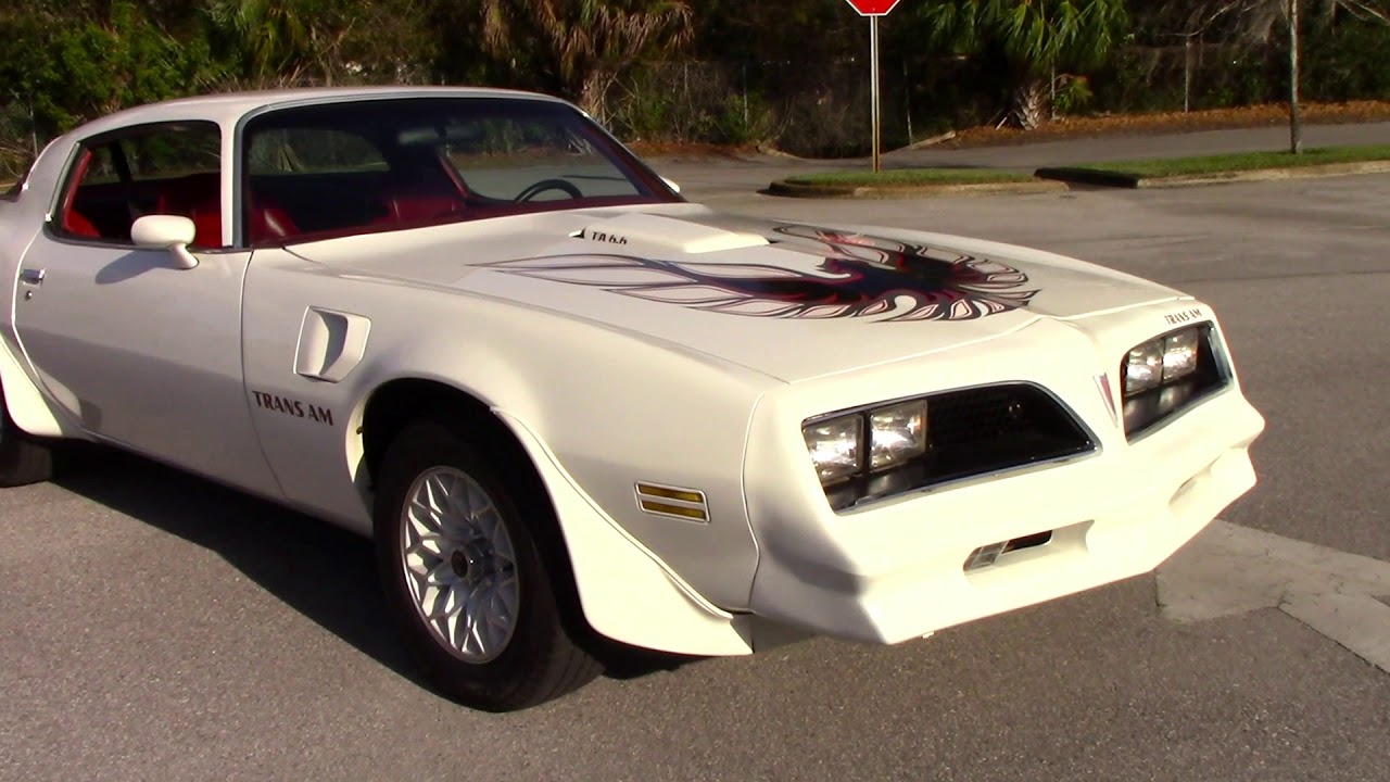 SOLD 1977 Pontiac Trans Am White