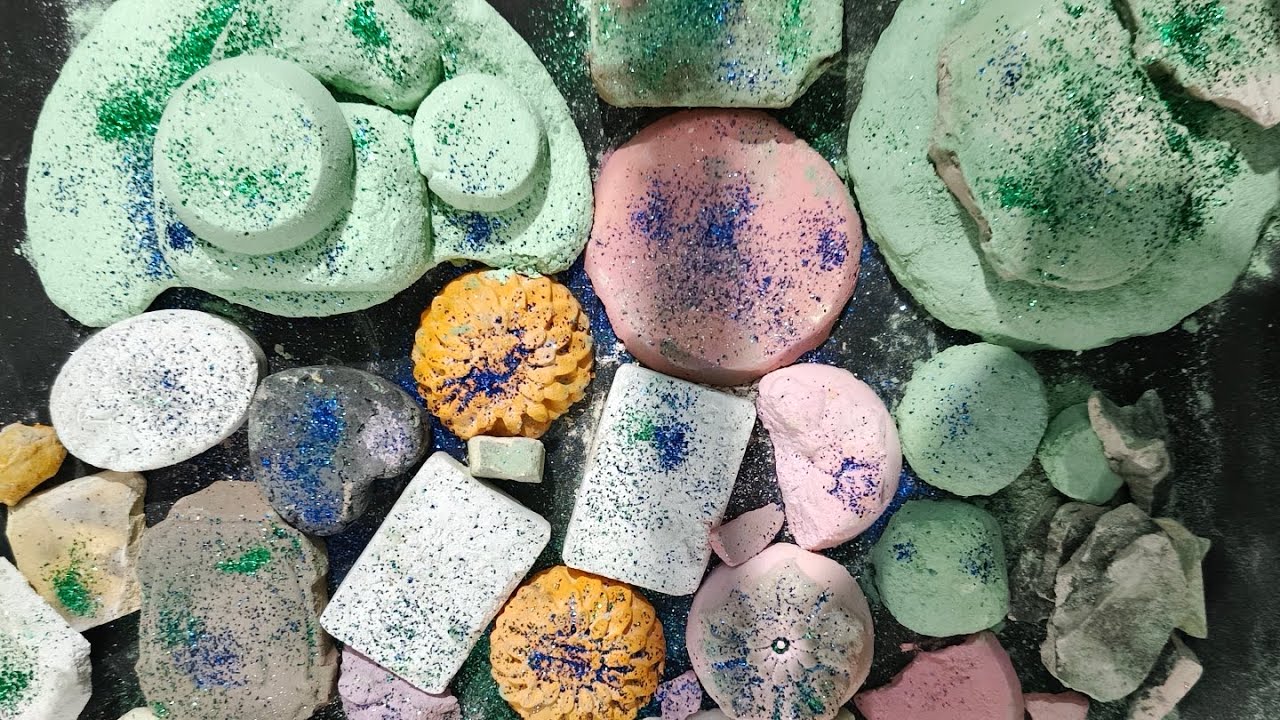 Multicolour magic : where chalk meets stardust#satisfying ASMR 💥🖤🩷🤍🤎❤️