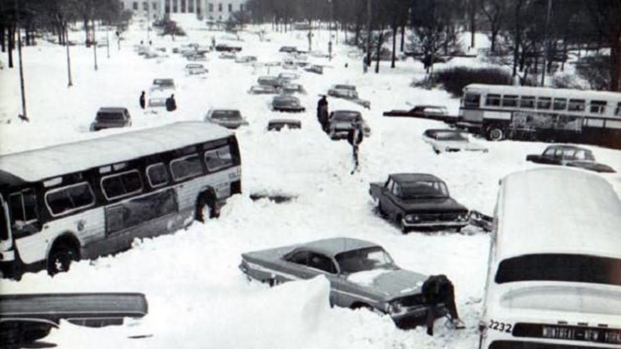 1977: When the City Could Not Be Reached
