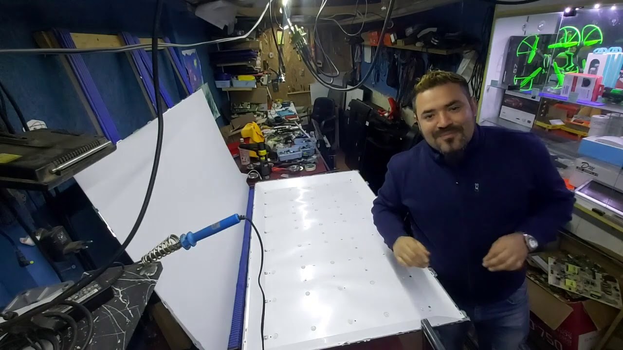 Como desmontar paneles de tv led grandes sin herramientas costosas para reparar tv sin imagen