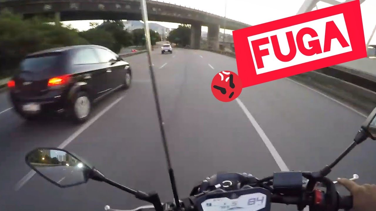 Dei fuga de MT07 alucinado veio atrás de mim