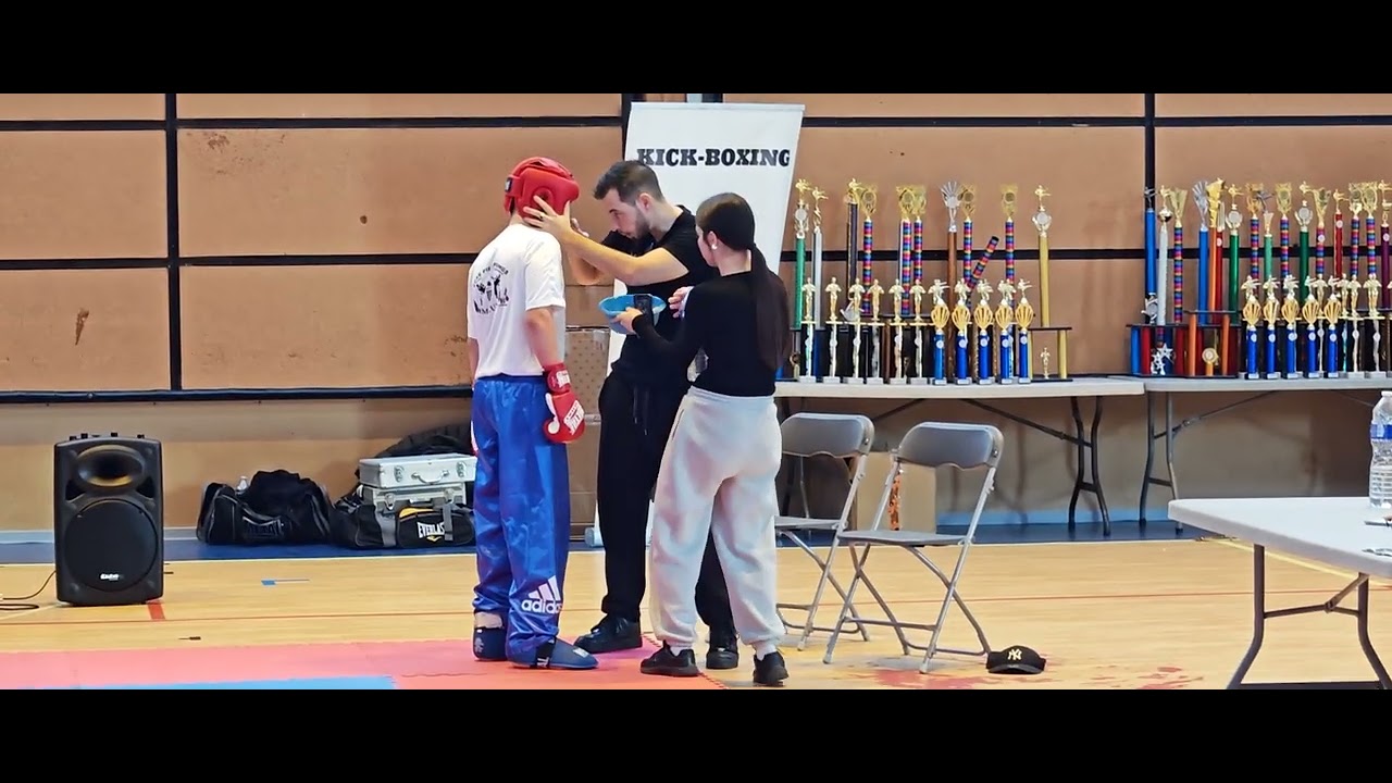 Mohamed Dehimi Pôle Boxe 77 Coupe de France light contact Daniel 