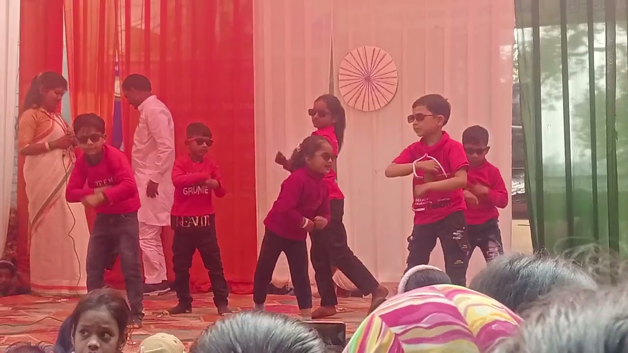 Cute boy's dance क्यूटी गर्ल डांसक्यूट ब्वॉय डांस#26january #trendingshorts #26जनवरी  #viral 🇮🇳🇮🇳👌👌