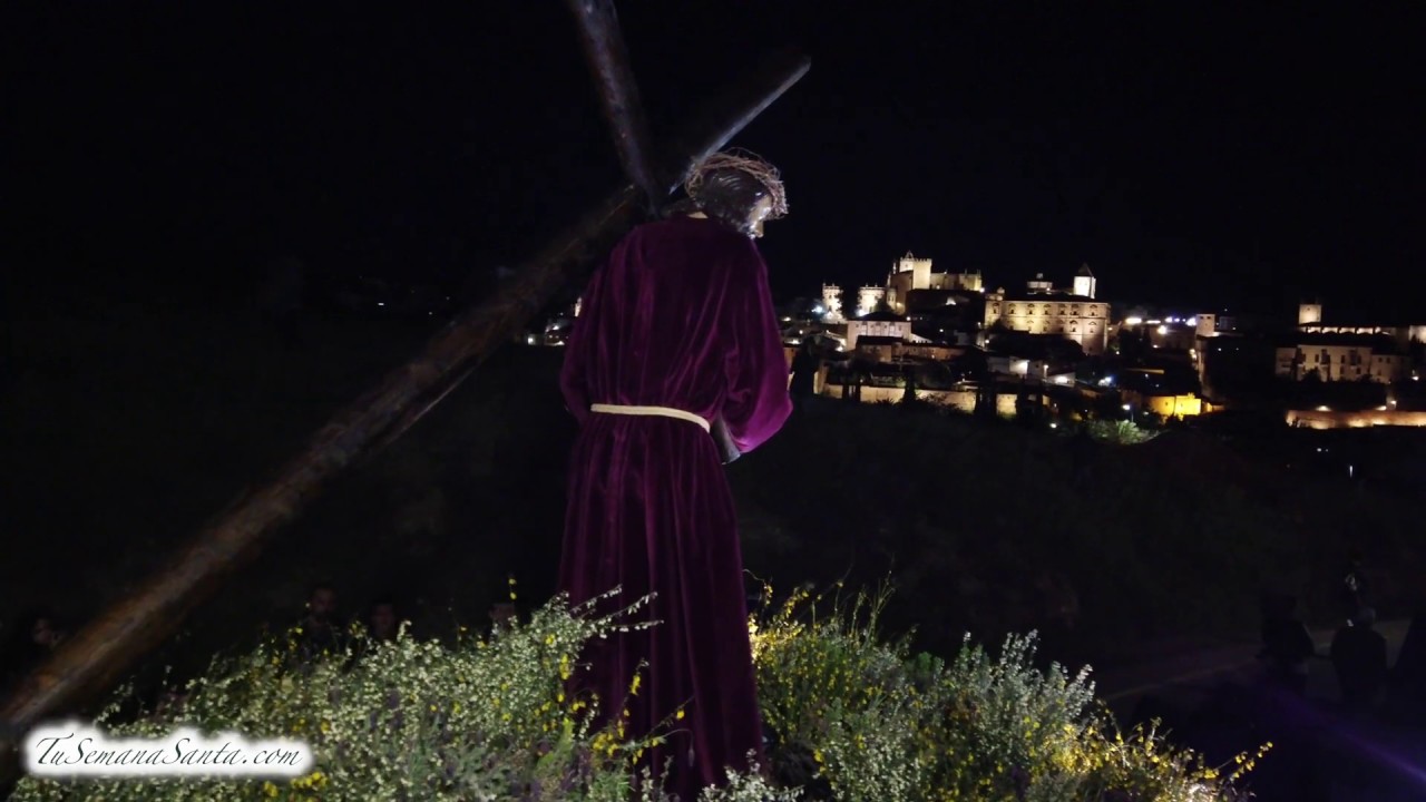 Bajada a Cáceres del Cristo del Amparo en 4K