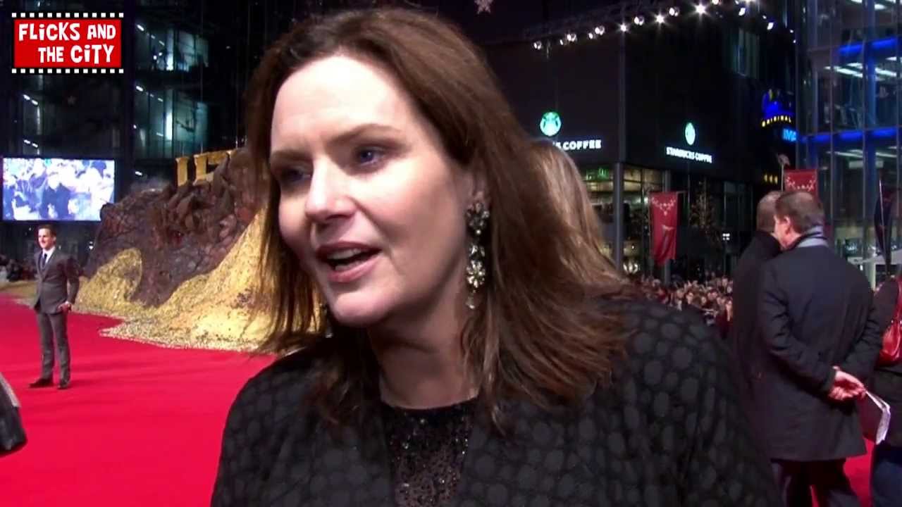 The Hobbit Desolation of Smaug Premiere Interview - Writer Philippa Boyens