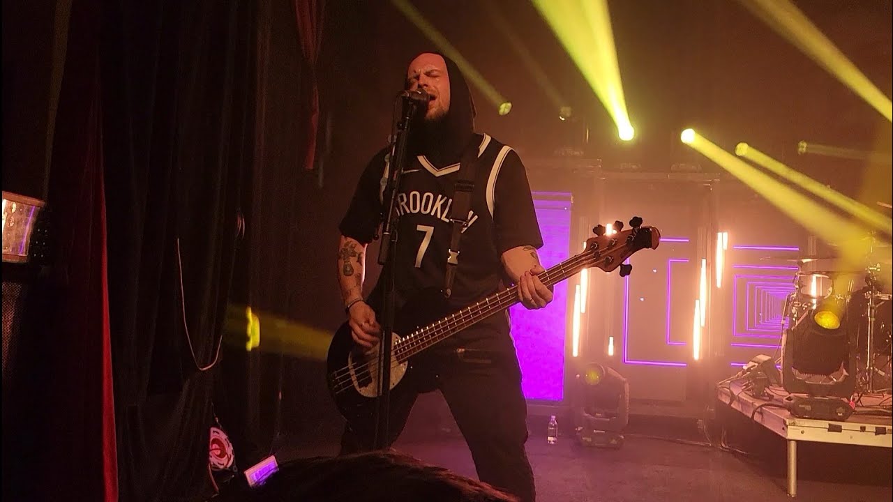 Fit For A King - Reaching Out w/Trey Celaya Drum Solo (LIVE IN PITTSBURGH)