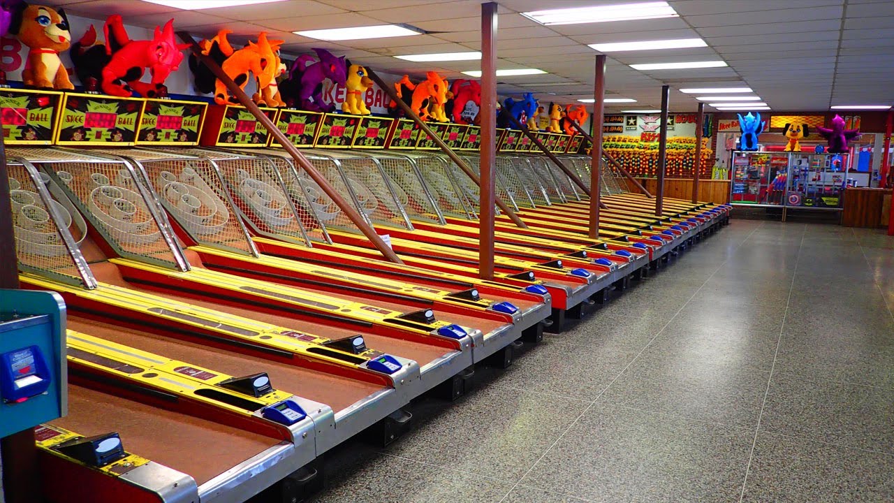 Indiana Beach Amusement Park Games! The Sights and Sounds of Skee Ball- Classic Family Game At IB