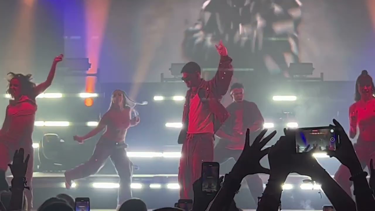 ABRAHAM MATEO - MIX EN CONCIERTO.