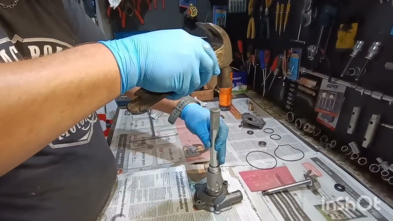 Reparación de bomba de agua a Benelli 600GT.