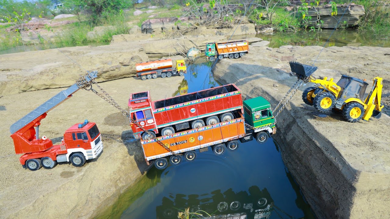 TATA Dumper TATA SIGNA TATA Petrol Dumper Accident Pulling Out Crane JCB 3DX Tractor Cartoon ? CSToy
