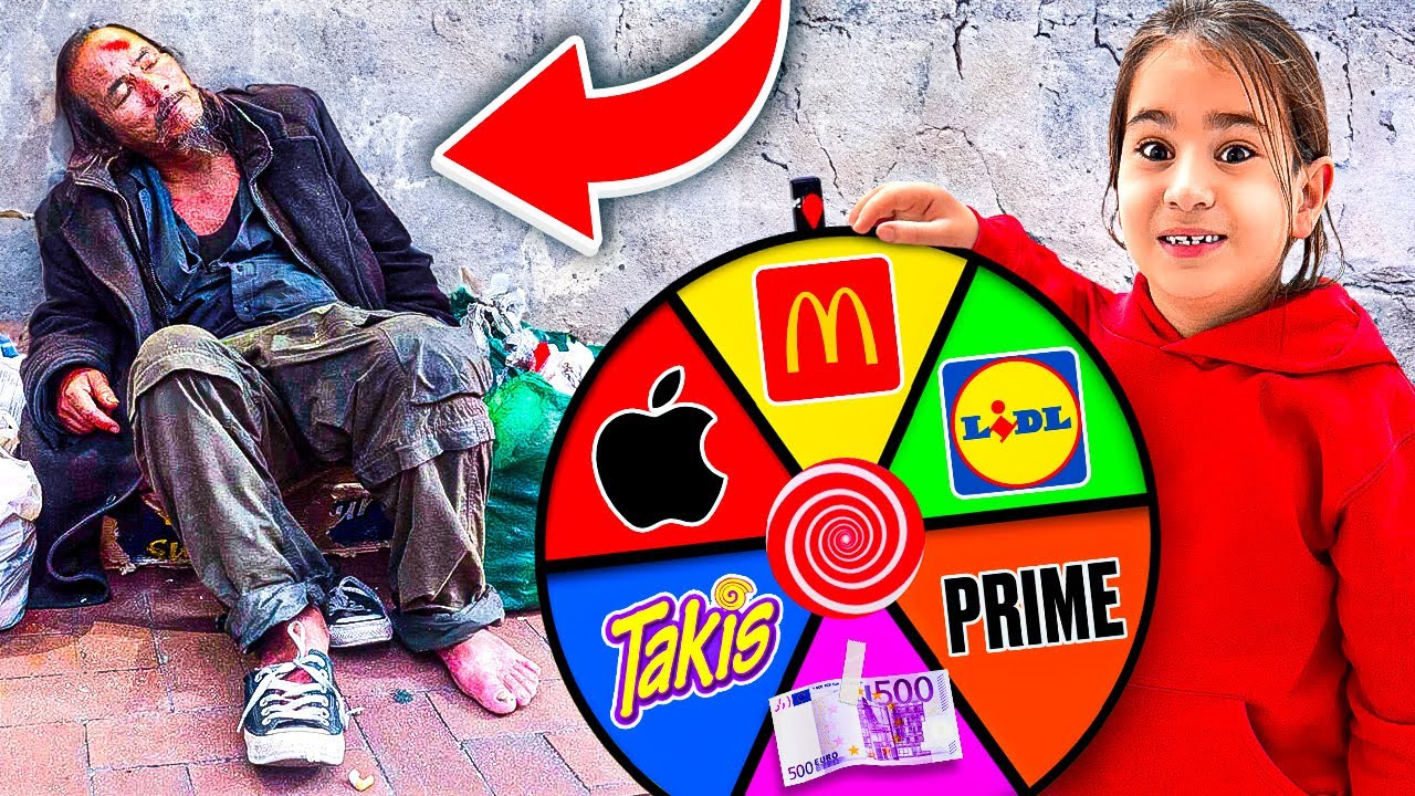 KLEINER JUNGE schenkt OBDACHLOSEN, was GLÜCKSRAD bestimmt! (sehr emotional)