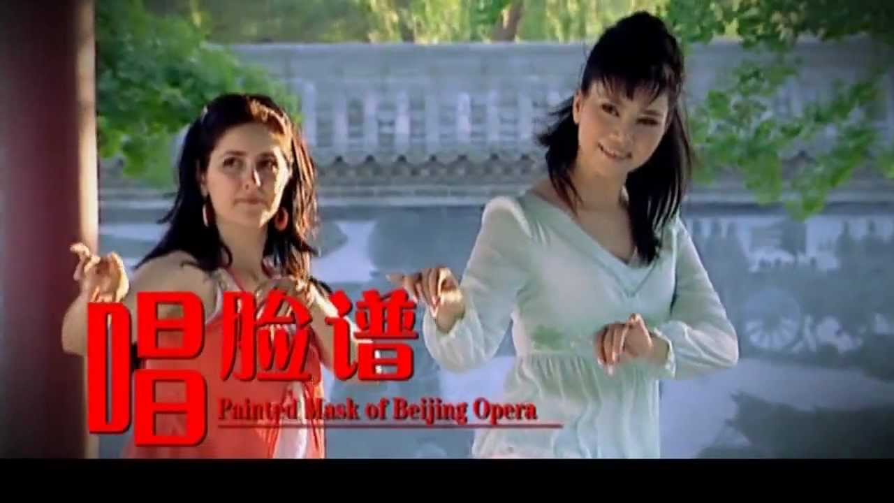Singing the Painting Masks of Beijing Opera 【唱脸谱】