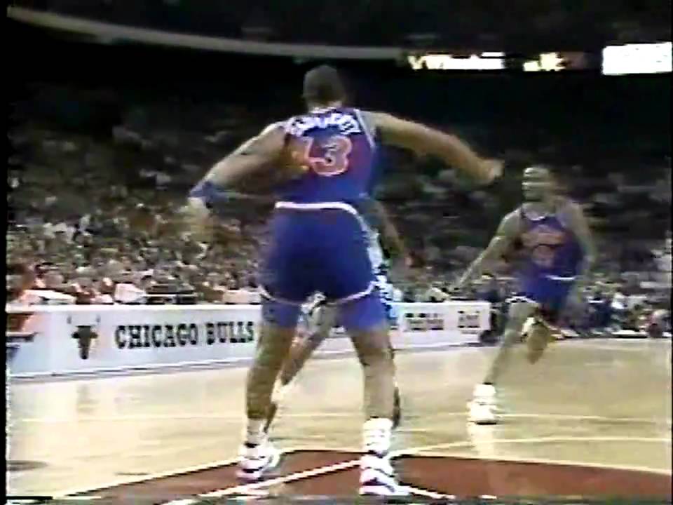 MICHAEL JORDAN. 44 pts\7 rebs\10 asts vs Cleveland Cavs (1989 EC1R G.3) HD
