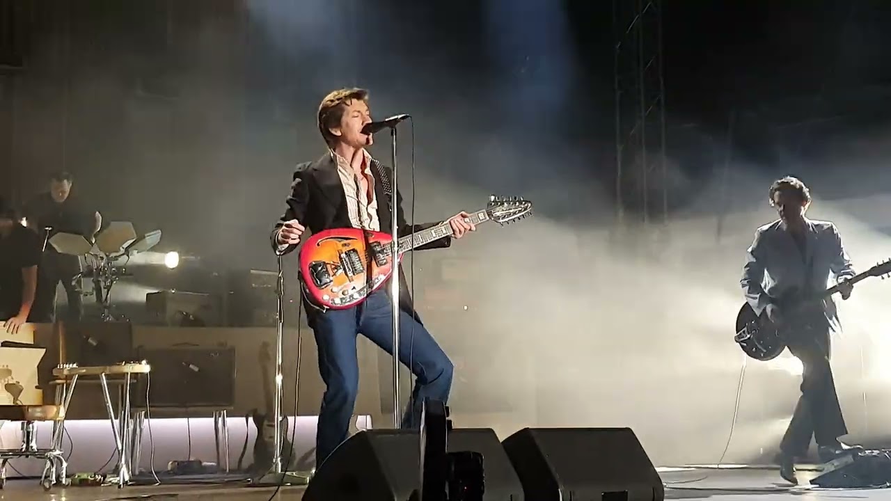 Arctic Monkeys - Opening + Do I Wanna Know @ Port of Burgas, Bulgaria 12.08.2022