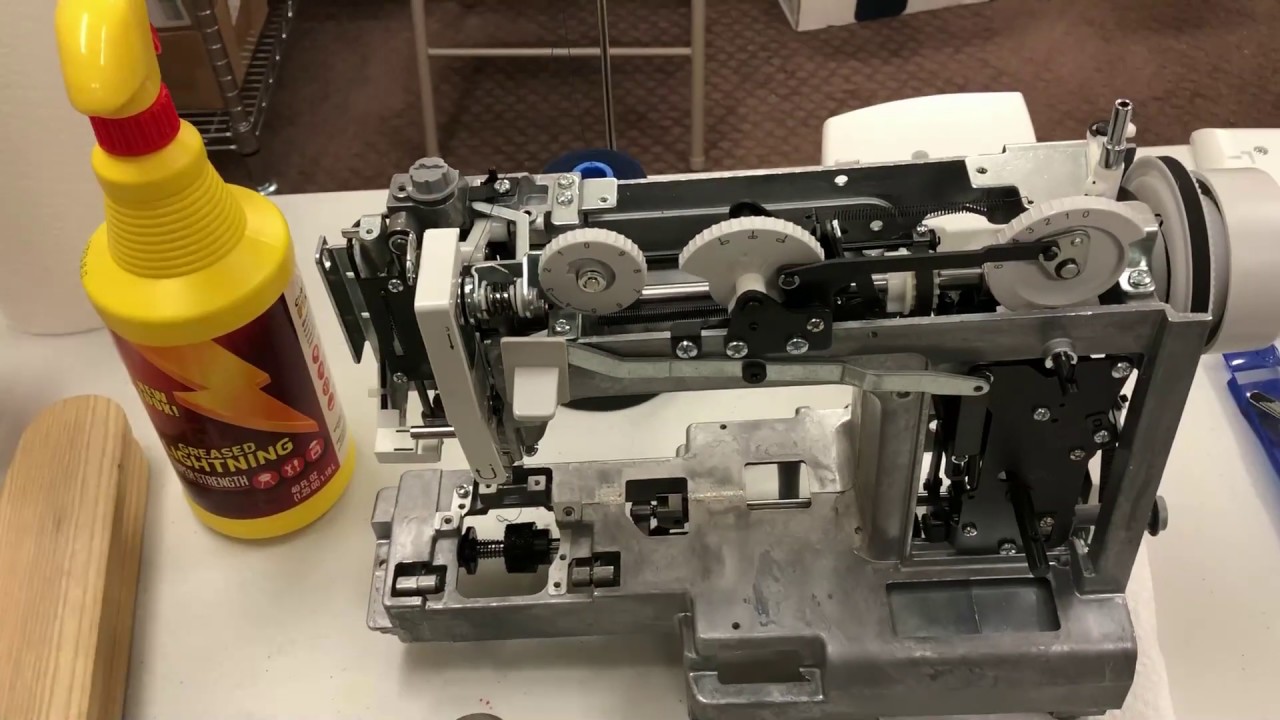 Singer Heavy Duty Covers Removed and Needle Thread Tension Adjustment
