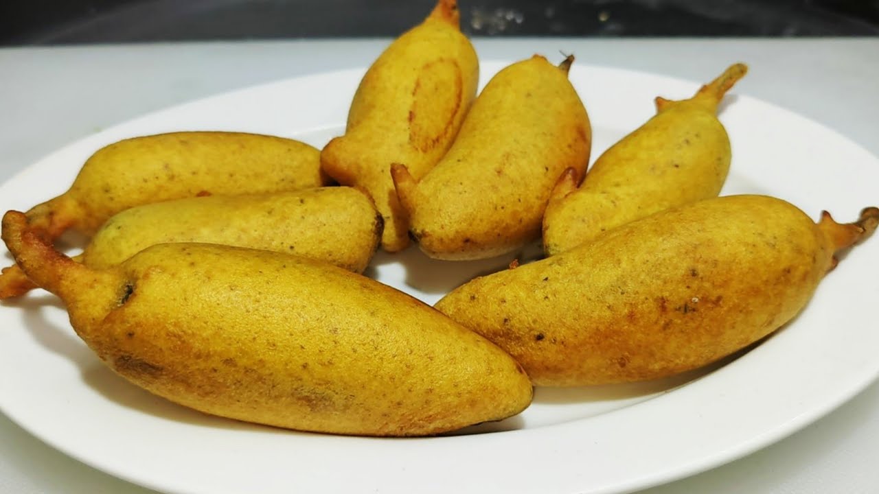 Rajsthani Famous Mirchi Vada Recipe | मिर्ची बड़ा | Mirch Vada | Crispy Mirchi Pakoda  | Chef Ashok