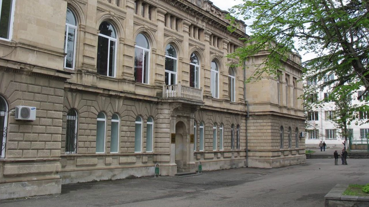 gamokitxva studentebi