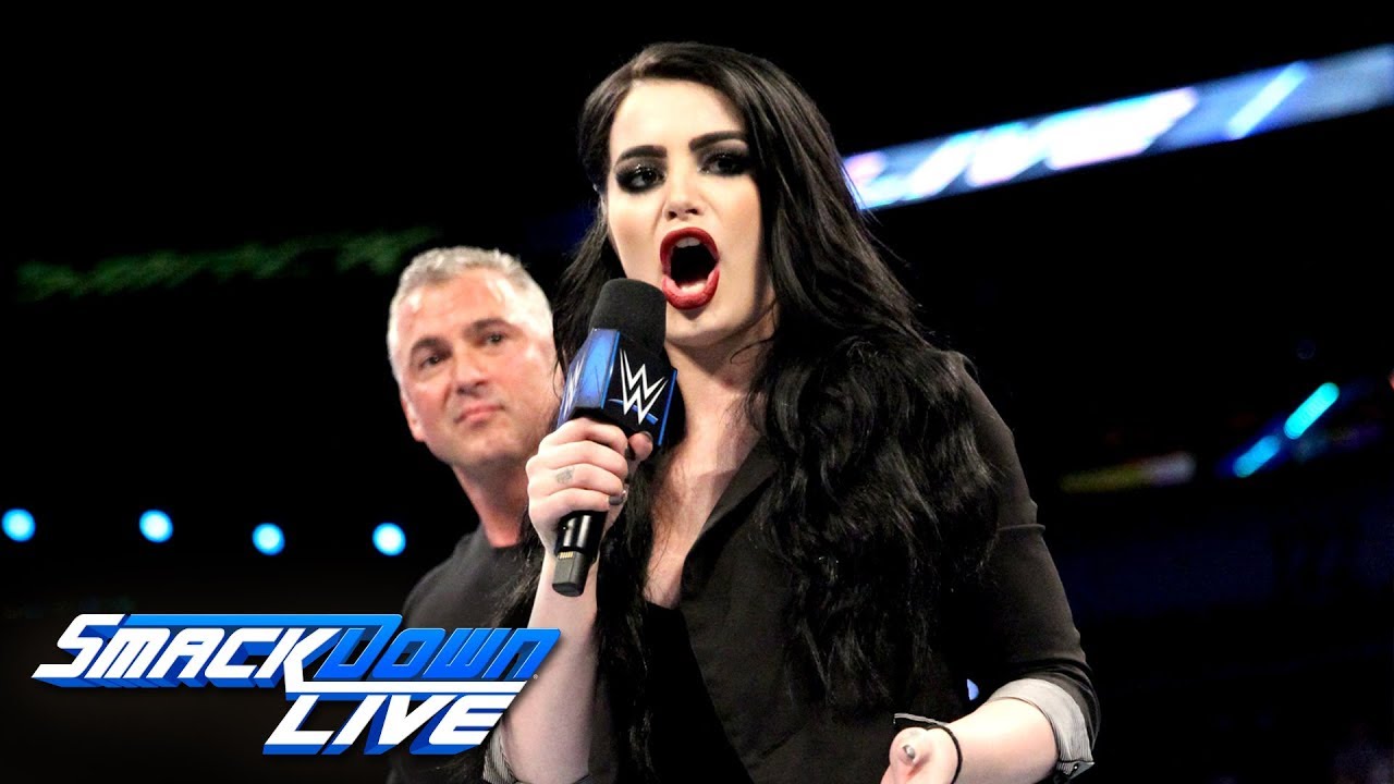 Шейн Макмэн назначает Пейдж новым генеральным менеджером SmackDown: SmackDown LIVE, 10 апреля 201...