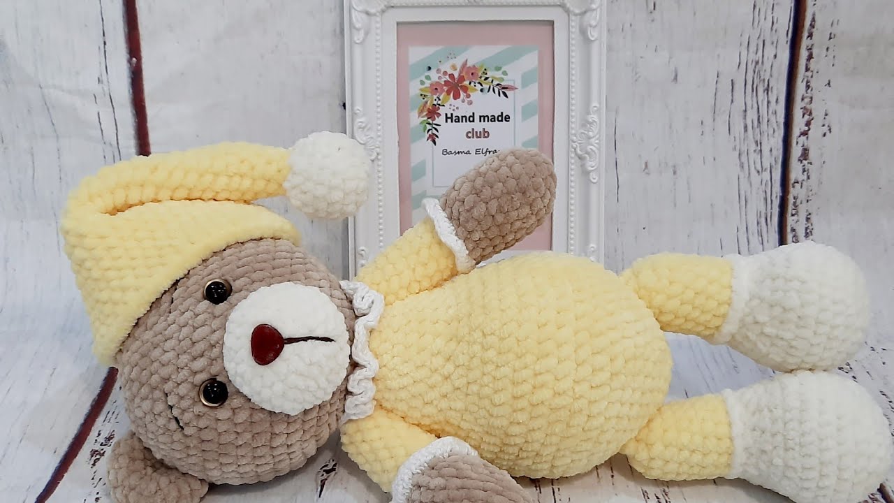 كروشية دبدوب بخيط القطيفة اميجرومي الجزء الثالث how to crochet teddy bear amigurumi part 3