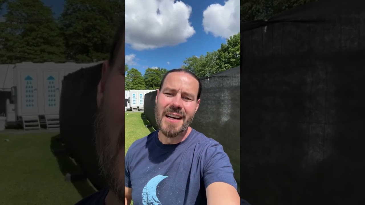 5 hour land shoutout from Chris Pontius.