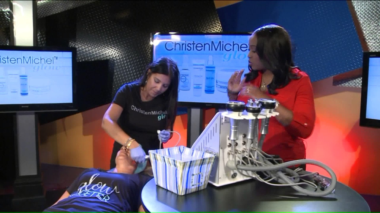 Christen Michel demonstrates new skin tightening machine