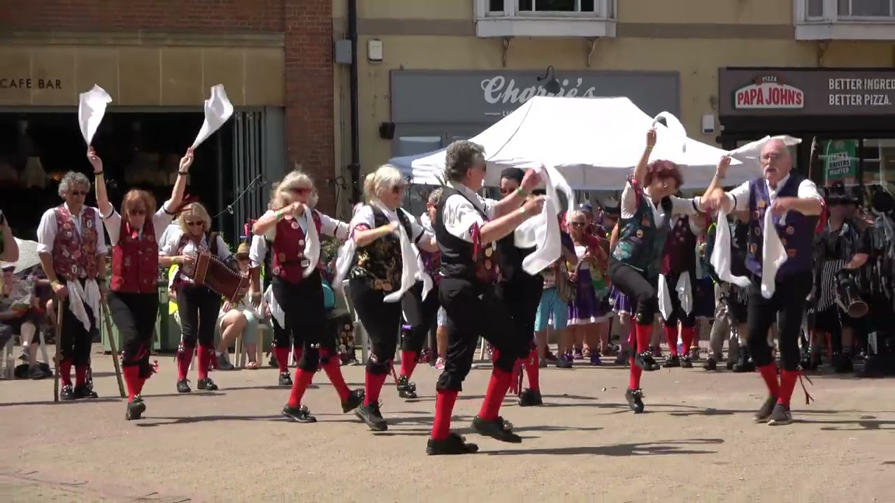 Lady Bay Revellers dance 