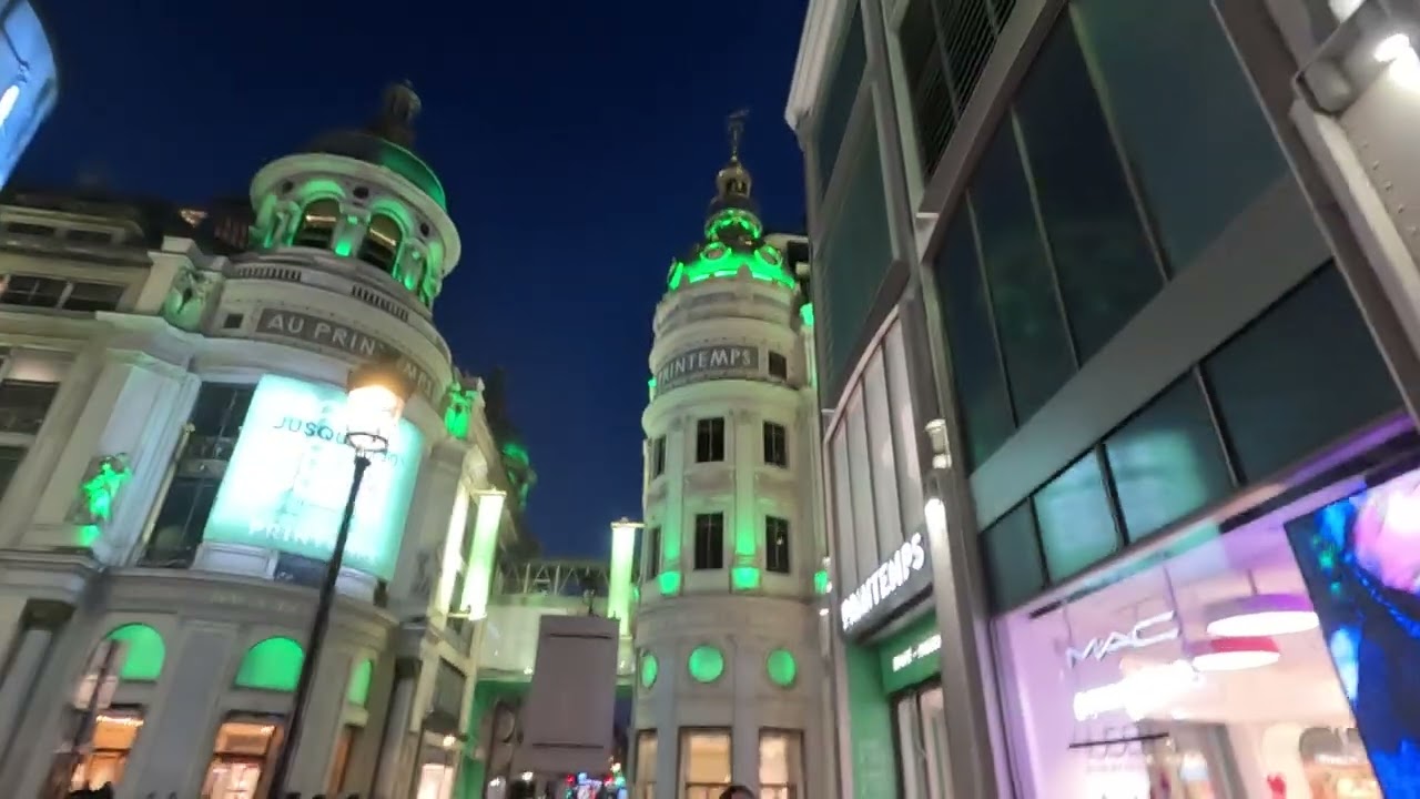 Walk through Paris in the evening