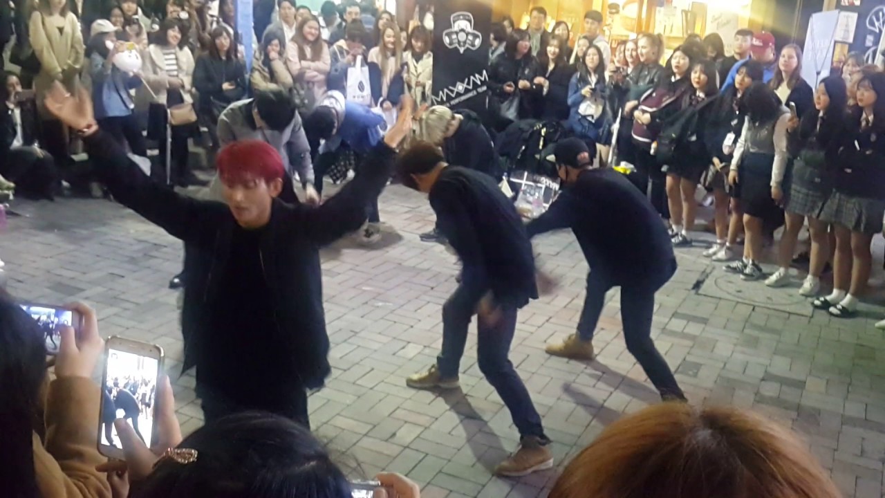 [댄스팀 맥스 Maxxam] ☆Abracadabra☆ 커버안무 홍대댄스버스킹 20170414금 [Korean Hongdae Street Dance Busking]