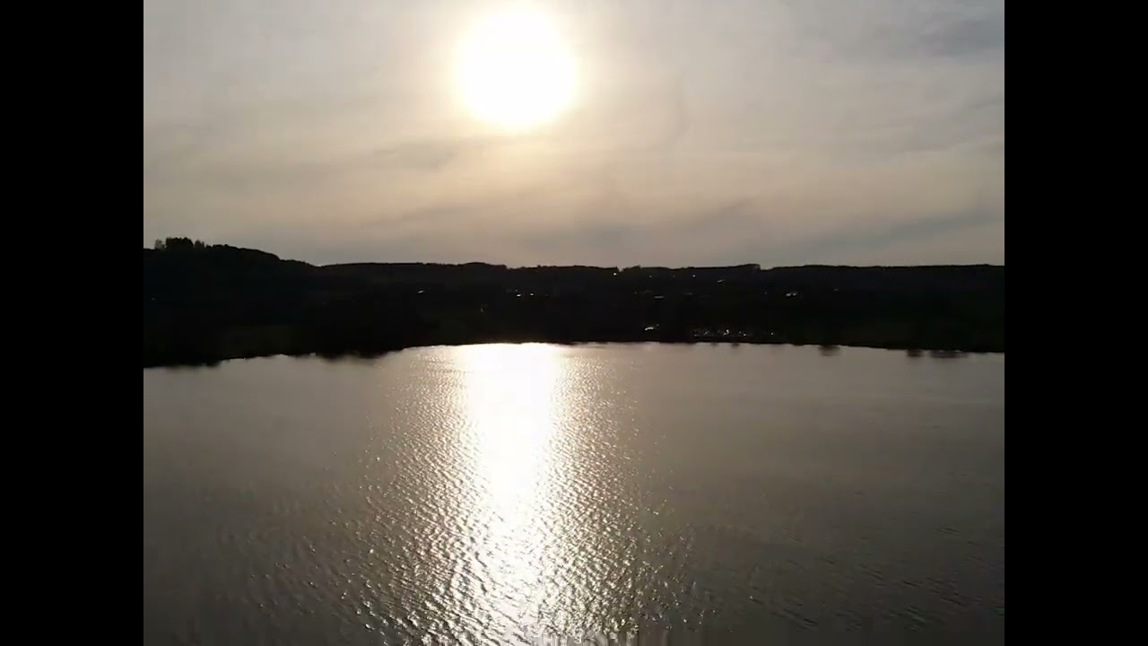 tachinger See ( mit Drohne aufgenommen)