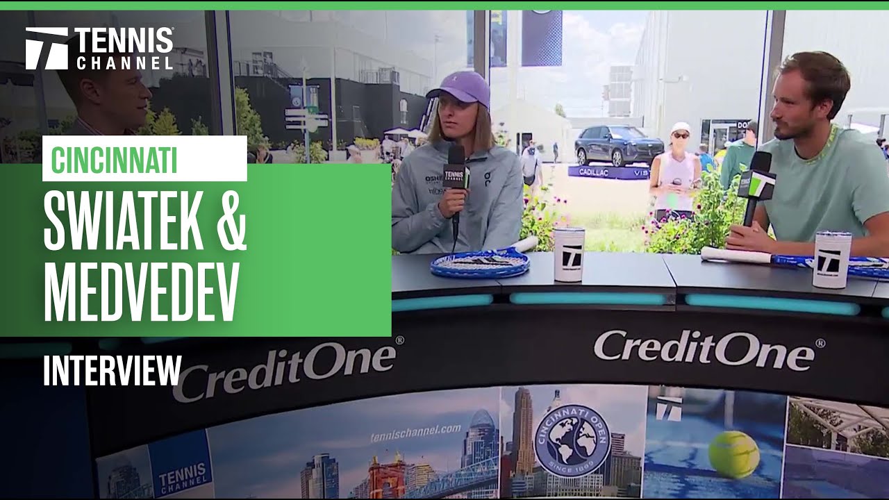 Iga Swiatek and Daniil Medvedev visit the TC desk | 2025 Cincinnati