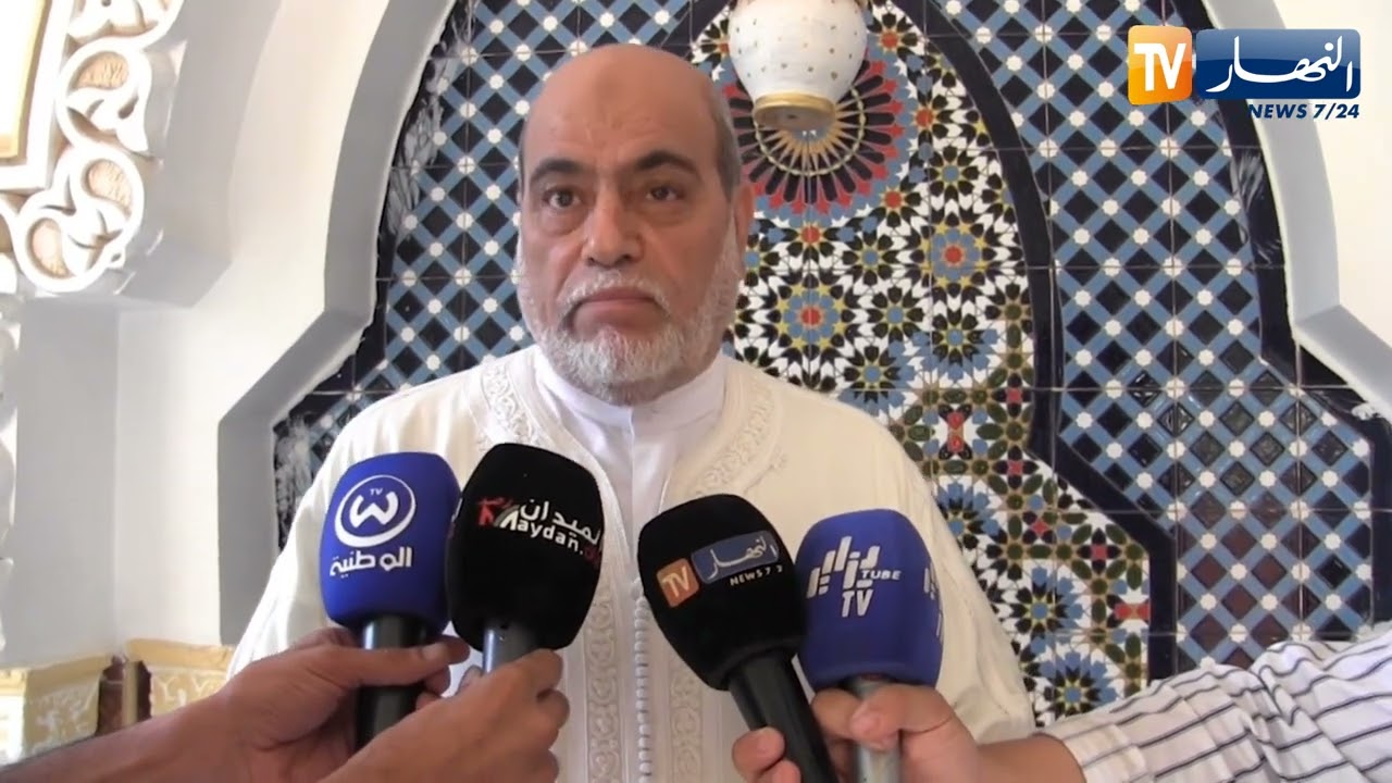 البليدة : إحياء الذكرى 20 لرحيل الشيخ محفوظ نحناح