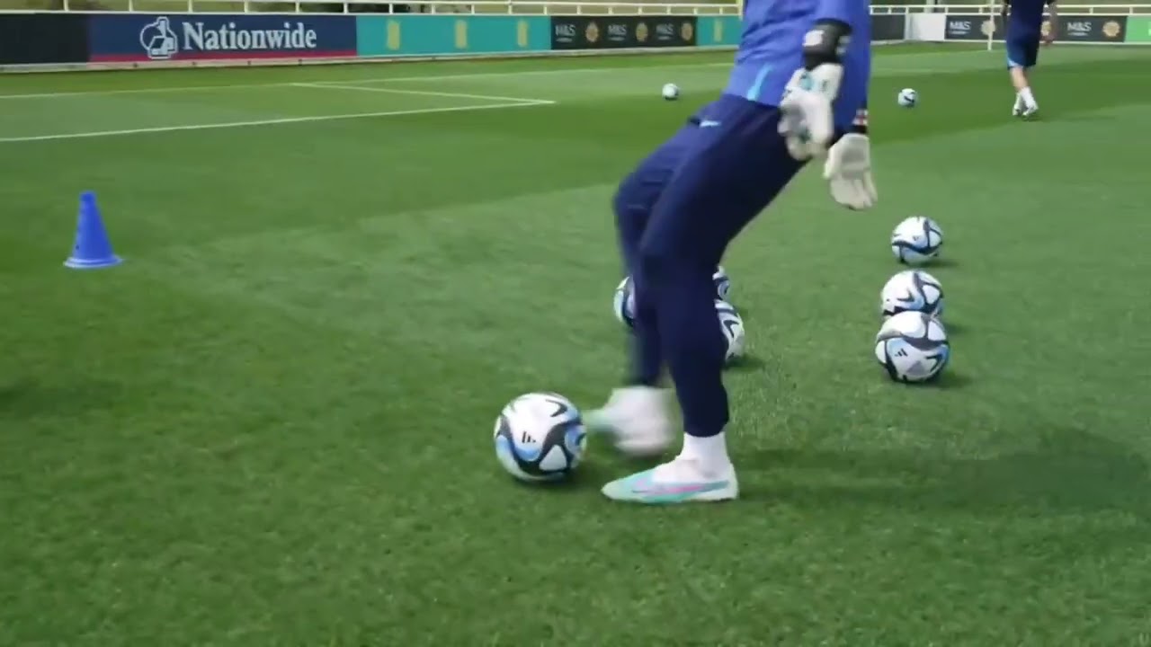 ENGLAND Goalkeeper Training @england 🏴󠁧󠁢󠁥󠁮󠁧󠁿*_∆🗣️GK Coach: martynmargetson &nbsp; #goalkeeper #porteros