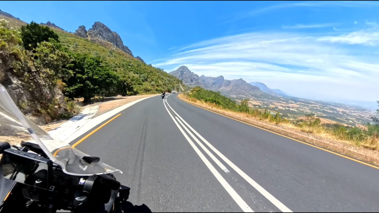 Going up Du Toitskloof Pass - 09.01.2026 filmed with Insta360