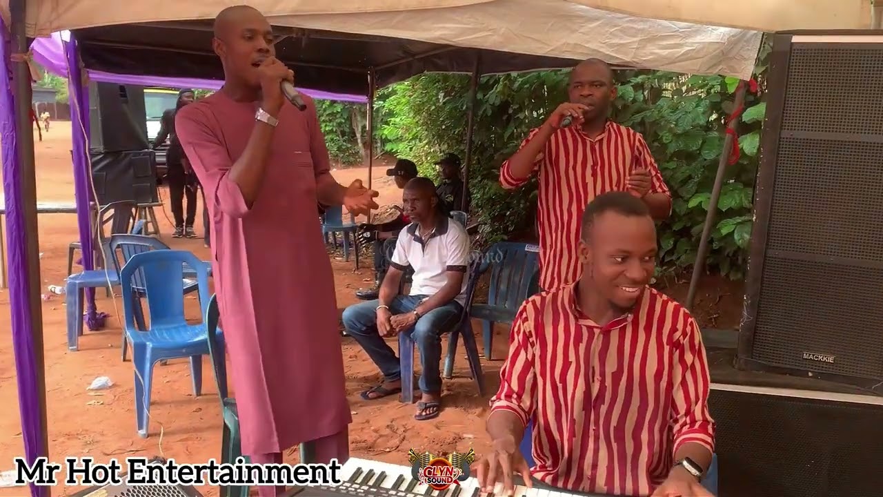Hottie #liveband #music #gospelmusic #loveband #livemusic