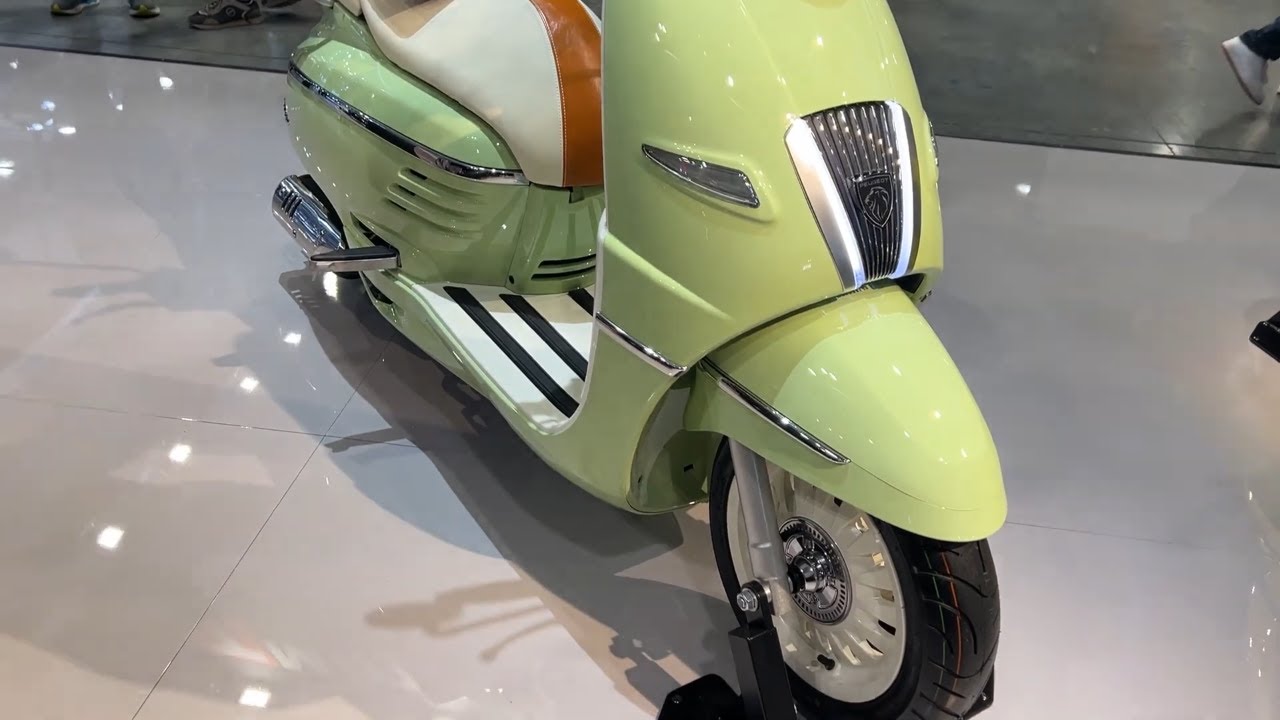 Peugeot Django 125 ABS (2026) Обход &ndash; EICMA 2025 Милан