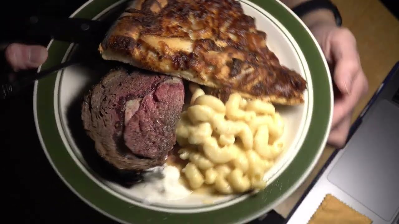 ASMR - DELICIOUS STEAK AND MACARONI EATING SOUNDS (NO TALKING)