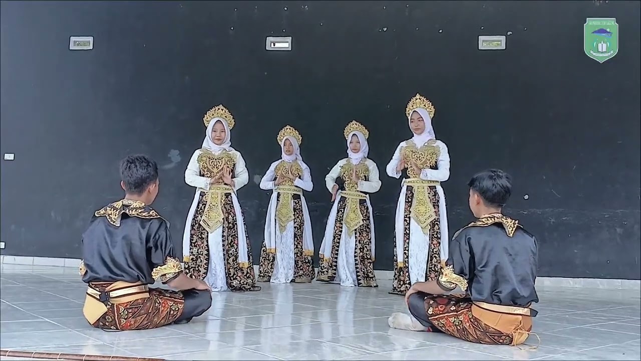 TARI KREASI SMA NEGERI 2 KOTA AGUNG