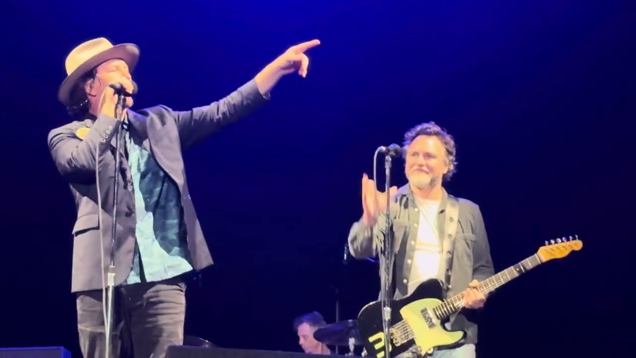 Pearl Jam “Habit” 09/27/24 Ohana Festival, Dana Point, CA with Liam Finn