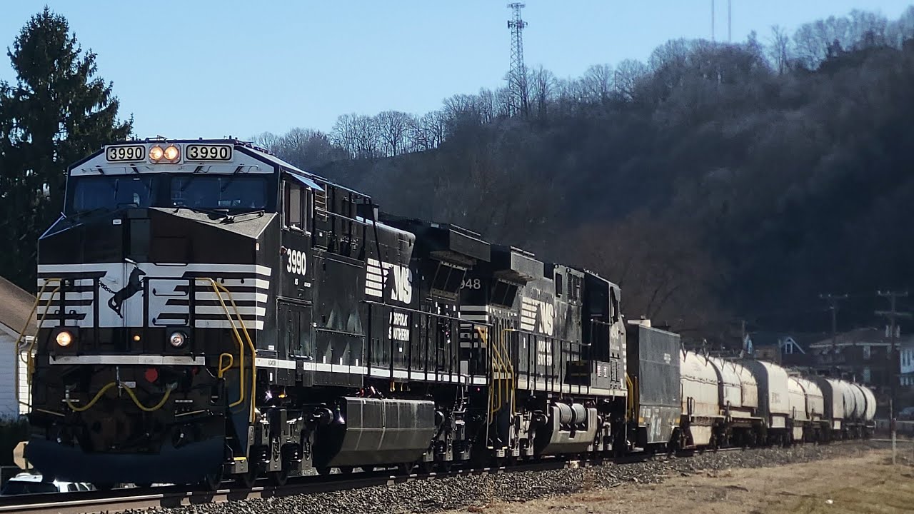 Ex-CEFX NS 3990 Leads 38G Through Creighton, PA | 2-28-2026