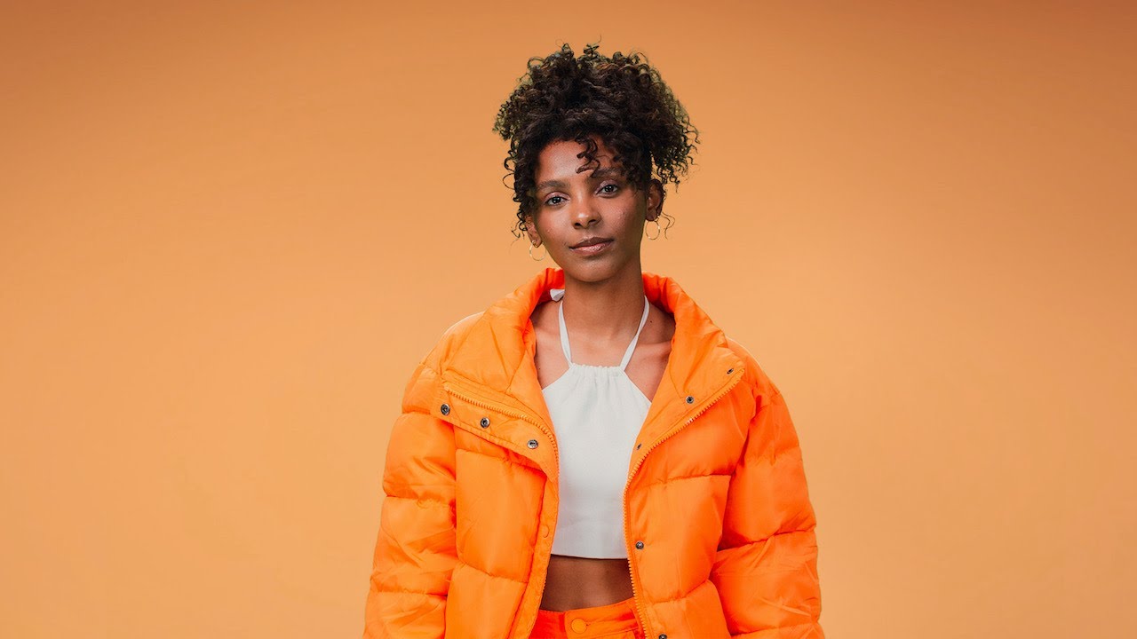 ANNA PÊGO - FRÁGIL (VISUALIZER)
