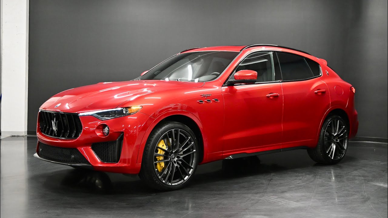 2023 Maserati Levante Trofeo - Revs + Walkaround in 4k HDR