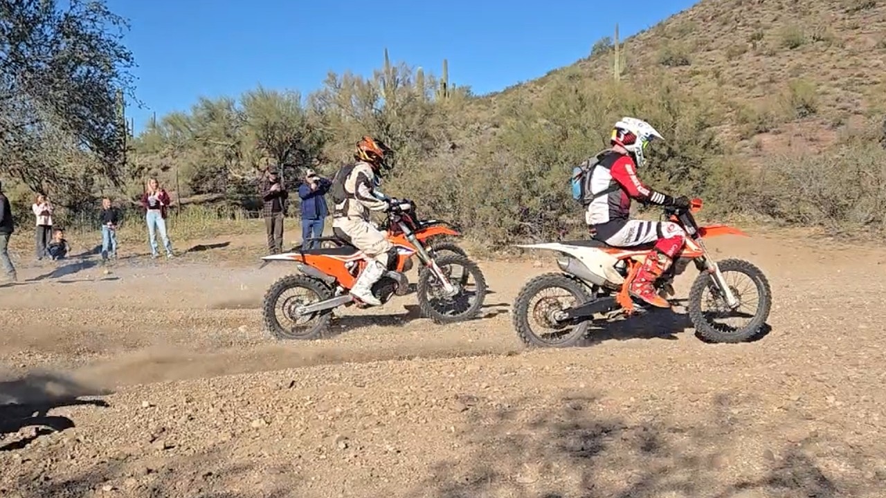 Outlaw Enduro: Volunteer vlog & spotlight on the elites (A/B Test 3)