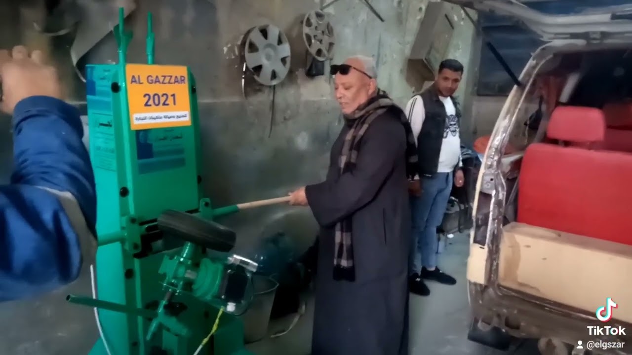 صنفرة وقلوظه ايد المكنسة