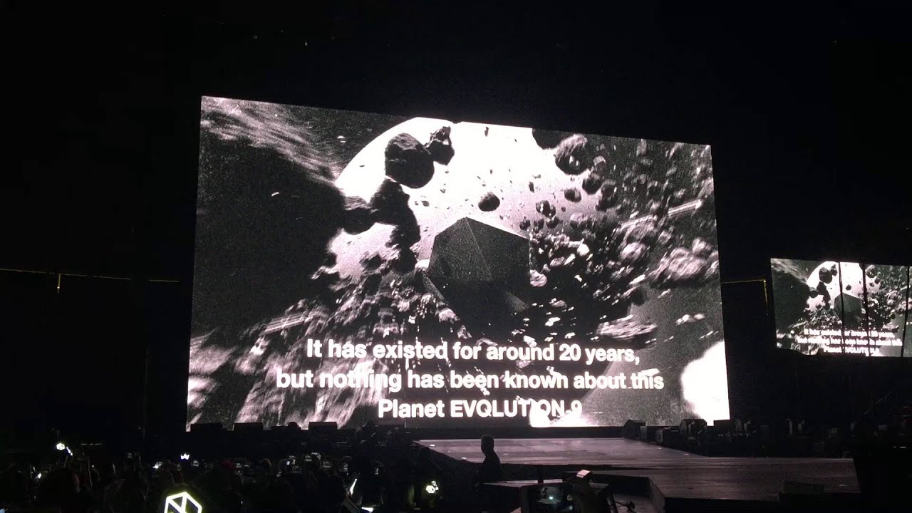 EXO'LUXION NEW YORK/NY opening VCR