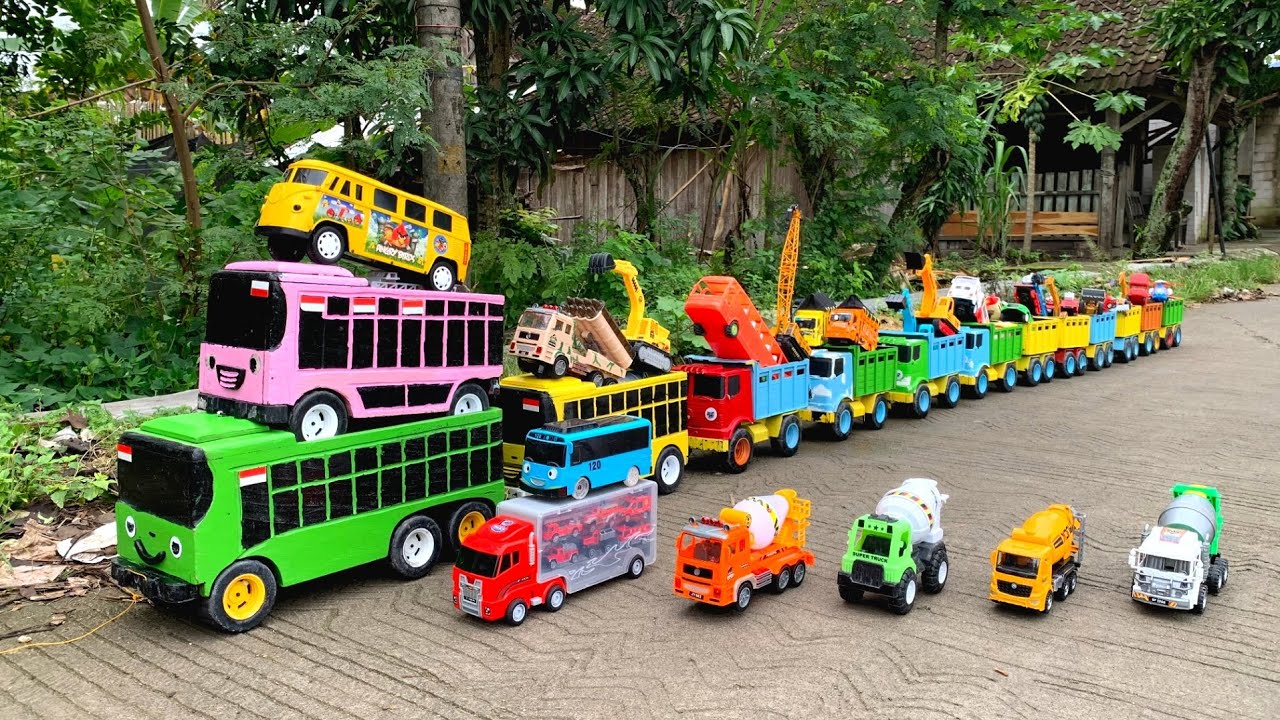 WADIDAW !! Mobil Truk Tronton Panjang Bongkar Mainan Mobil Mobilan Truk Molen, Forklif, Excavator