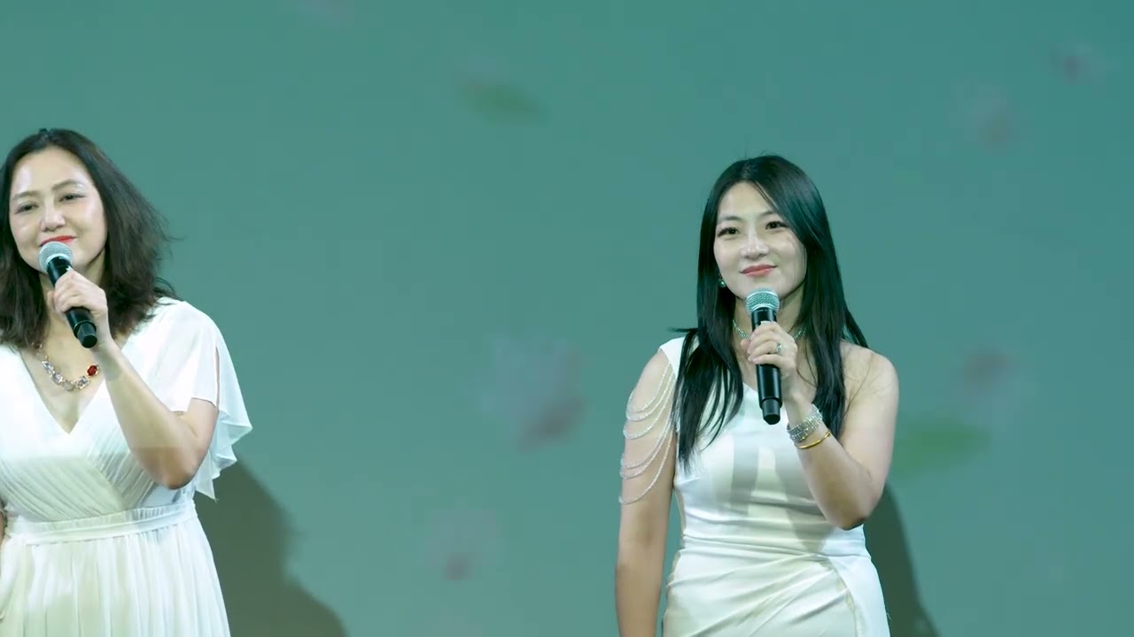 女声小合唱  再别康桥